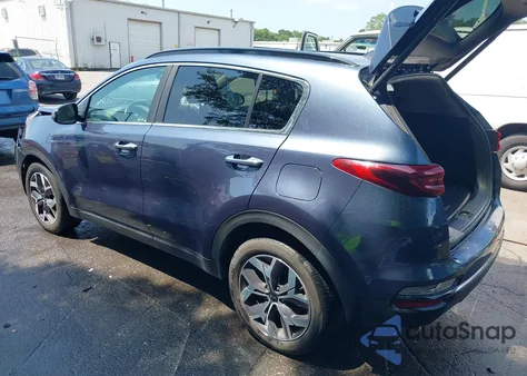2020 Kia Sportage Ex z USA, uszkodzony, nr VIN KNDPNCACXL7657913